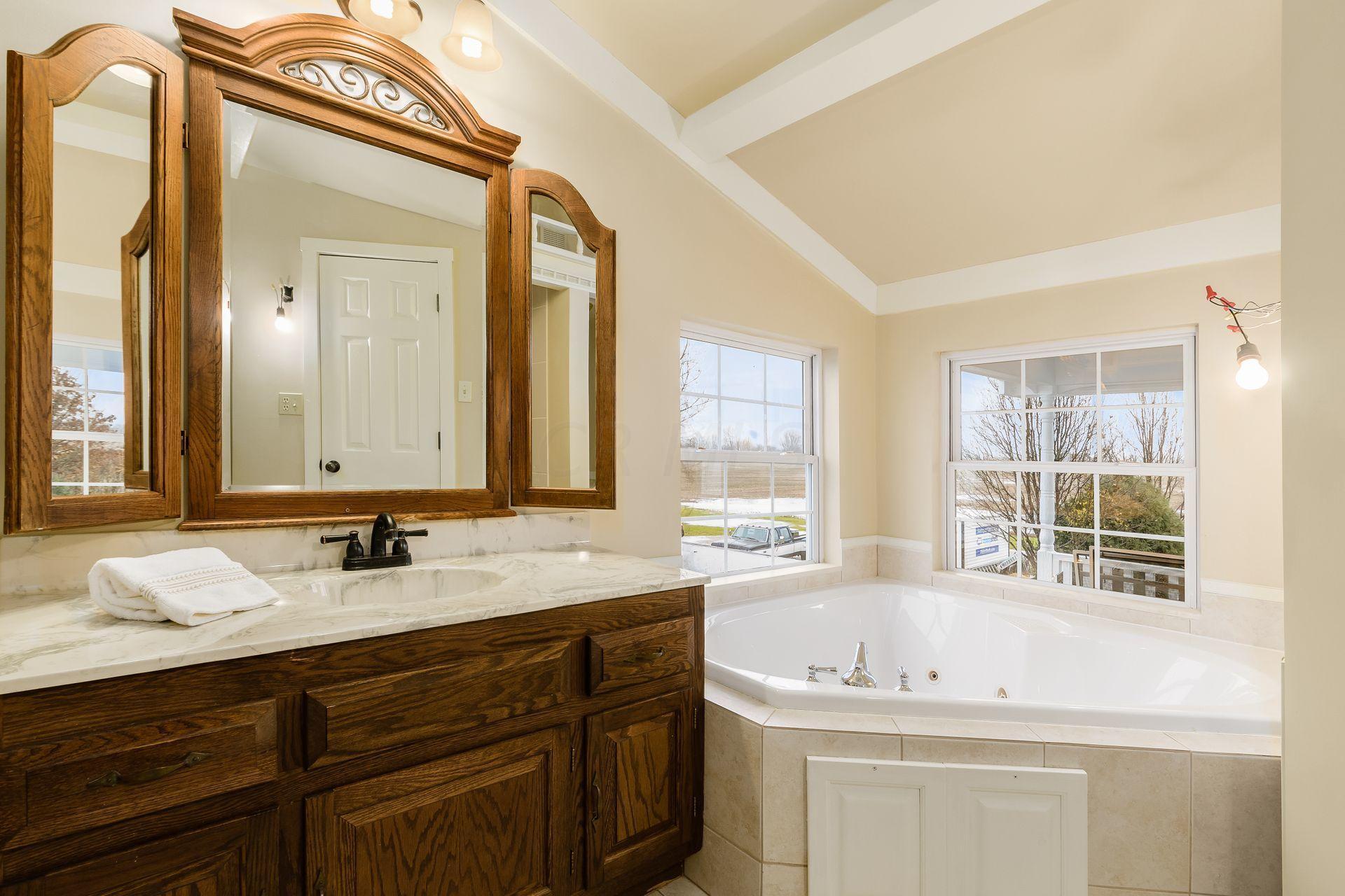 7140 Smokey Road Radnor, OH 43066 - Photo 35 of 62