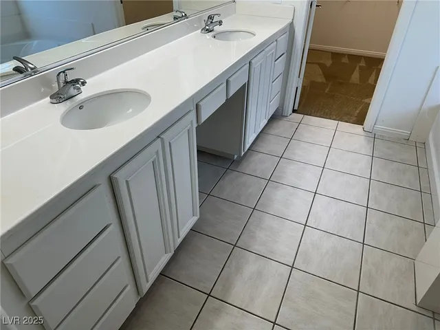 $2,950 | Undisclosed Address, Las Vegas, NV 89129