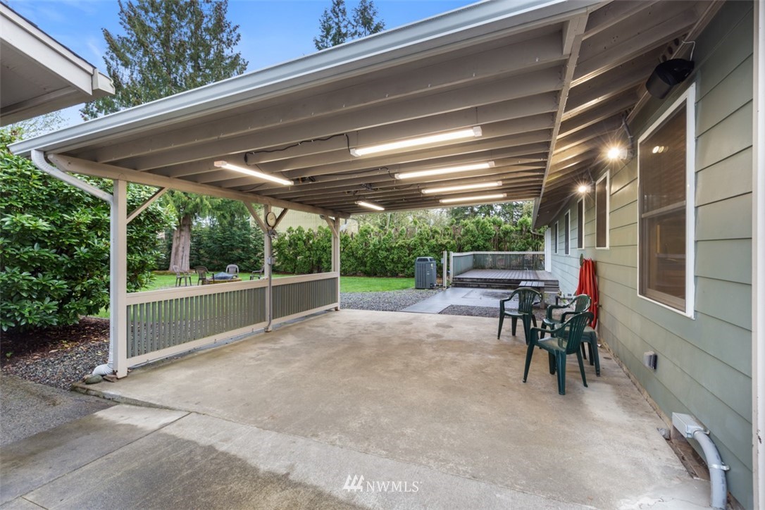 16622 186th Avenue Southeast Renton, WA 98058 - Photo 14 of 24 Gallery Image 14