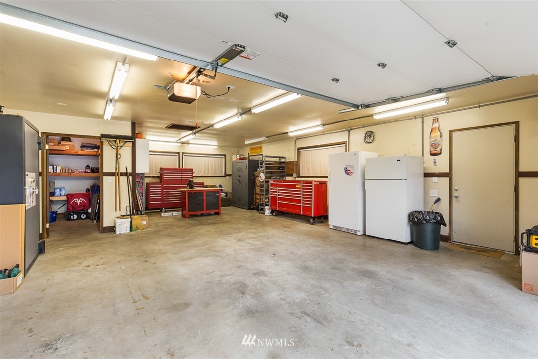 16622 186th Avenue Southeast Renton, WA 98058 - Photo 15 of 24 Gallery Image 15