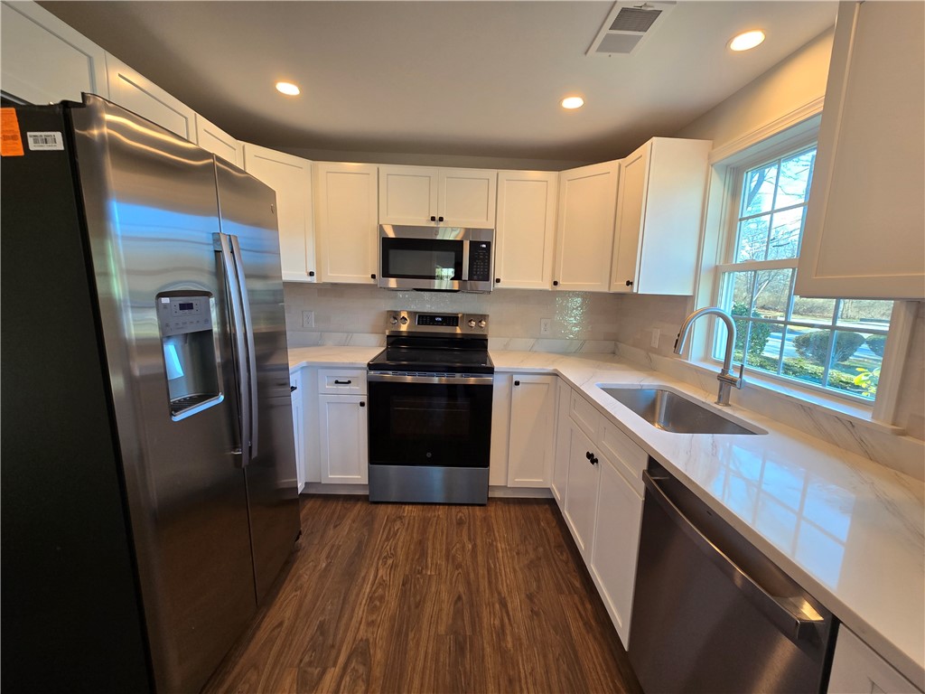 140 Tower Hill Road North Kingstown, RI 02852 - Photo 12 of 12