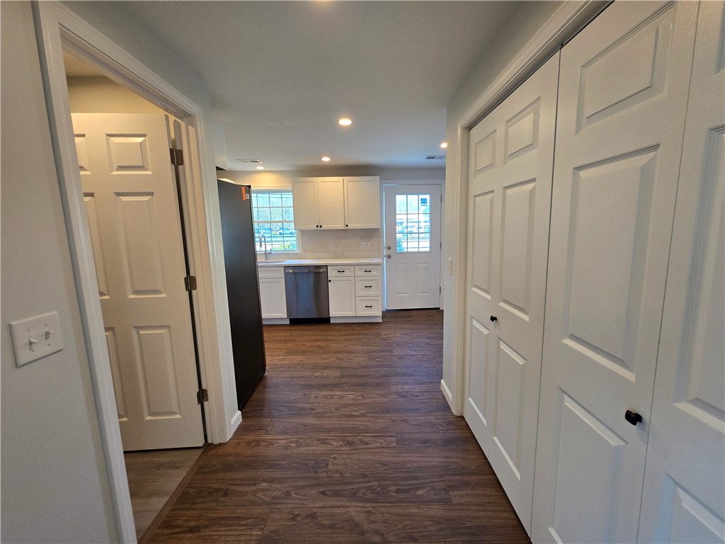 140 Tower Hill Road North Kingstown, RI 02852 - Photo 5 of 12