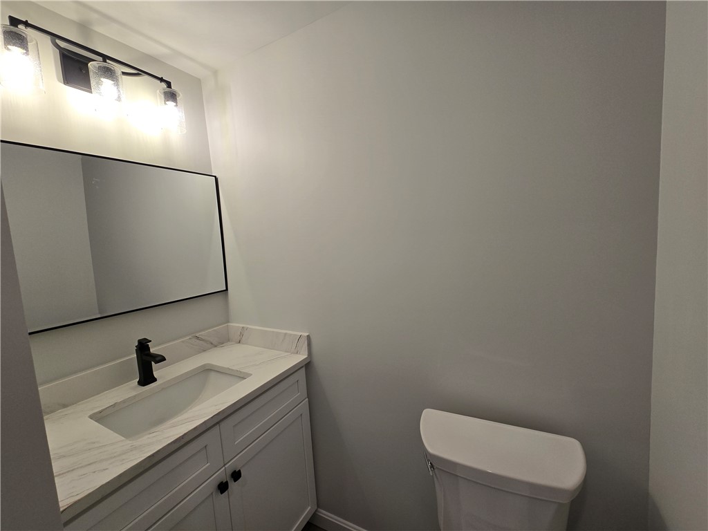 140 Tower Hill Road North Kingstown, RI 02852 - Photo 10 of 12