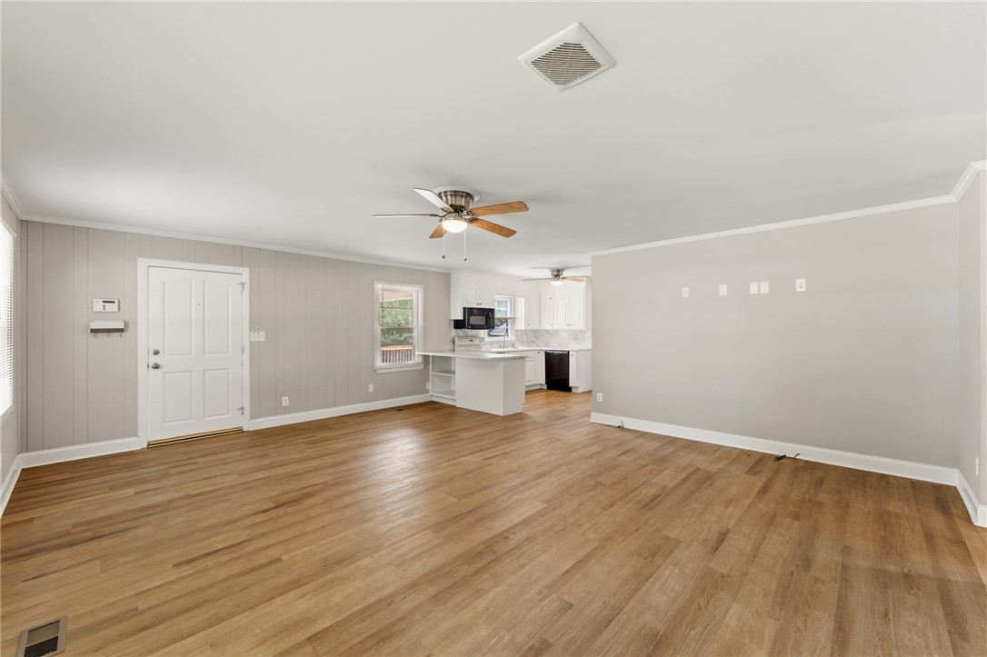 222 Whiten Road Anderson, SC 29621 - Photo 11 of 32