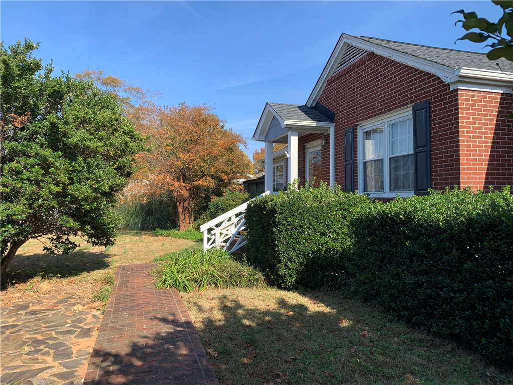 805 South Oak Street Seneca, SC 29678 - Photo 33 of 34