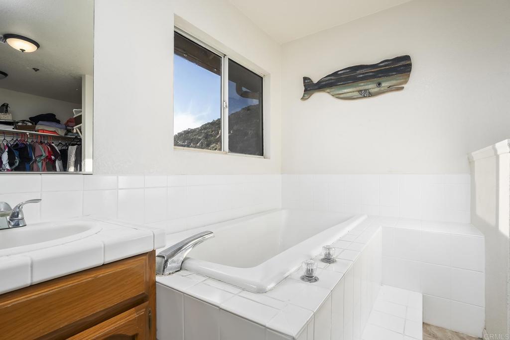 2792 La Cresta Road El Cajon, CA 92021 - Photo 30 of 60