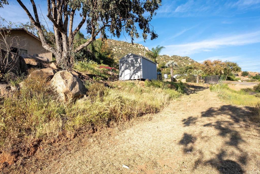 2792 La Cresta Road El Cajon, CA 92021 - Photo 44 of 60