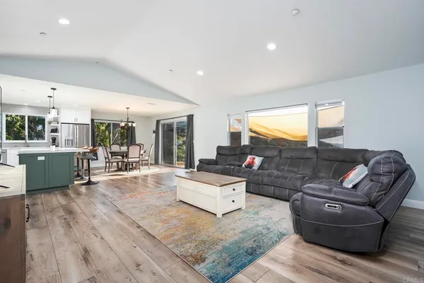 $849,900 | 2792 La Cresta Road, El Cajon, CA 92021