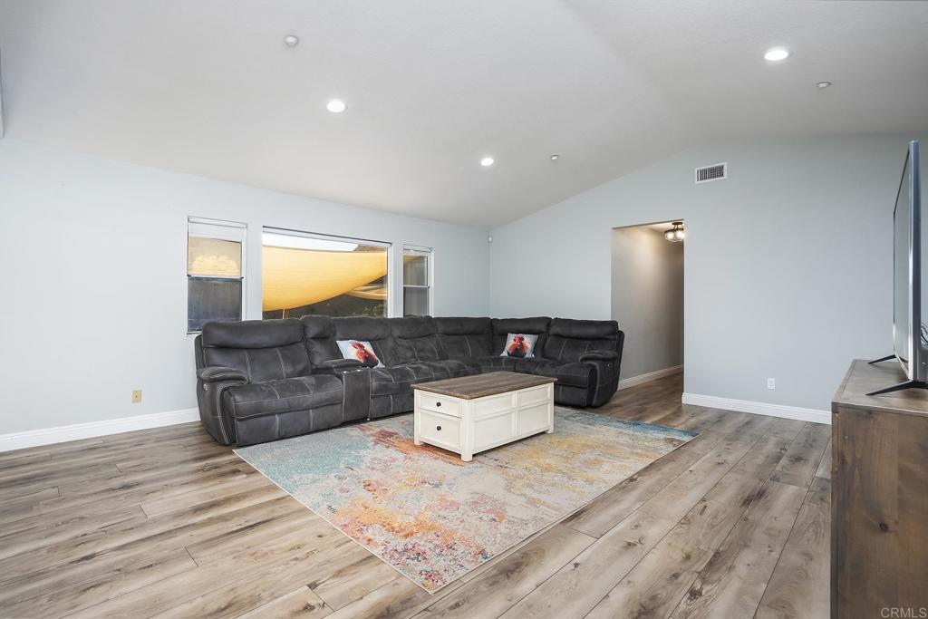 2792 La Cresta Road El Cajon, CA 92021 - Photo 8 of 60