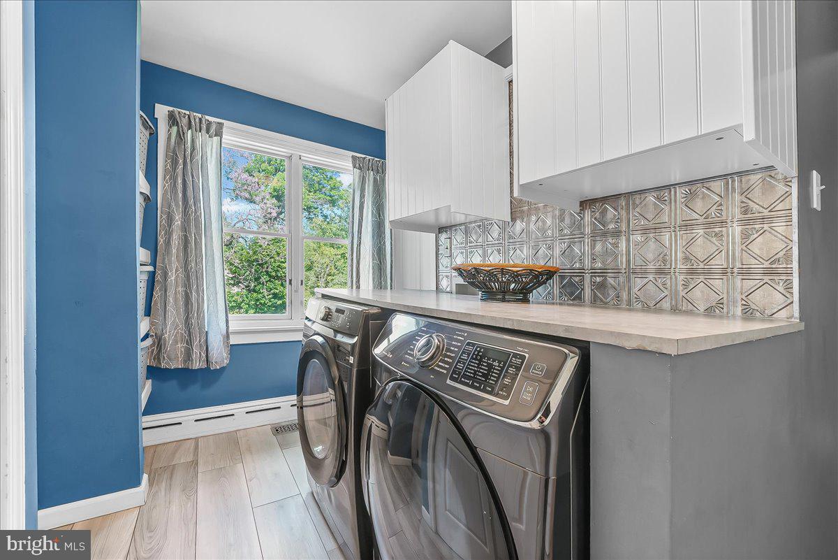 779 Concord Road Glen Mills, PA 19342 - Photo 23 of 41 Bright laundry nook with stylish accents.