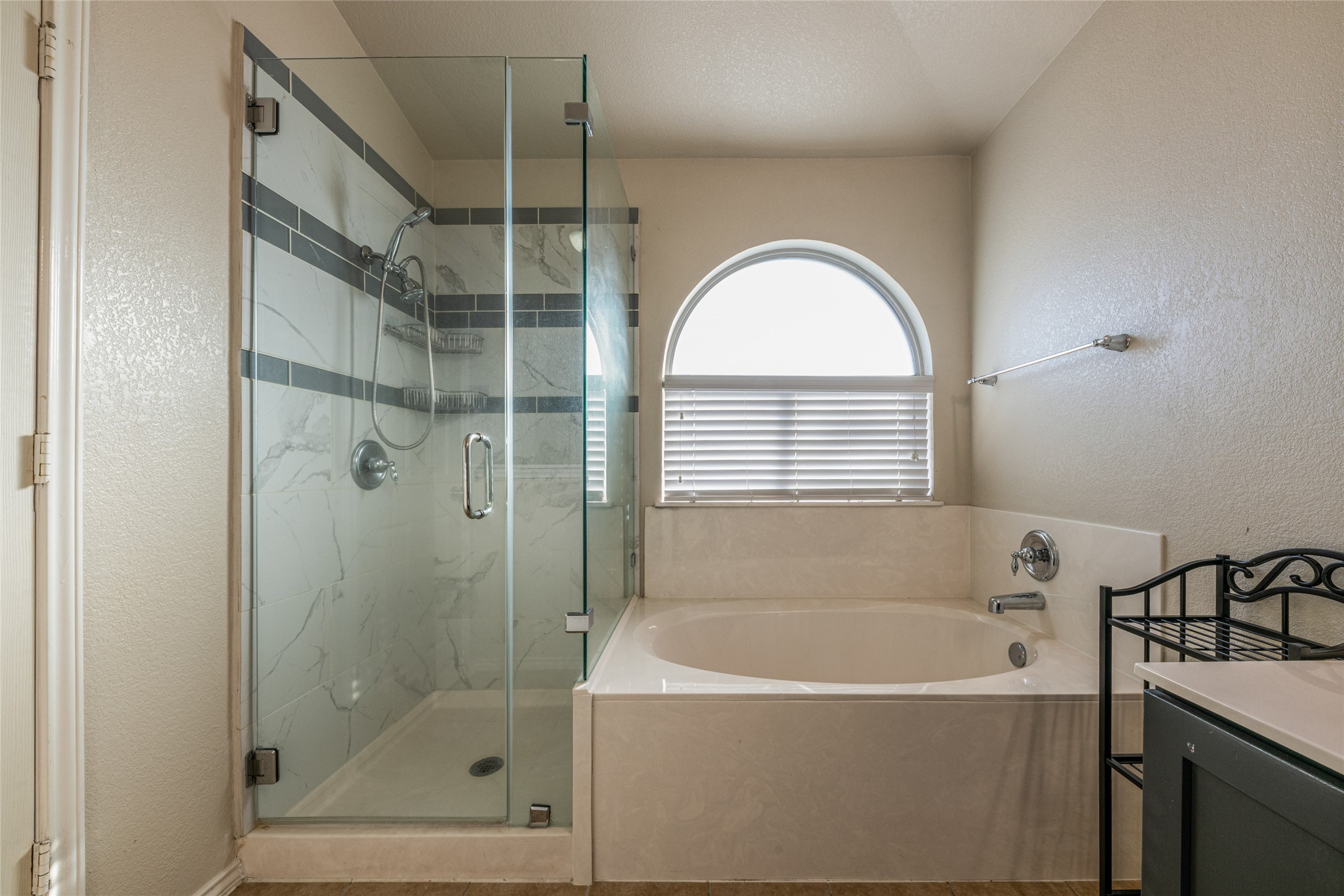 207 Baldwin Street Hutto, TX 78634 - Photo 16 of 19
