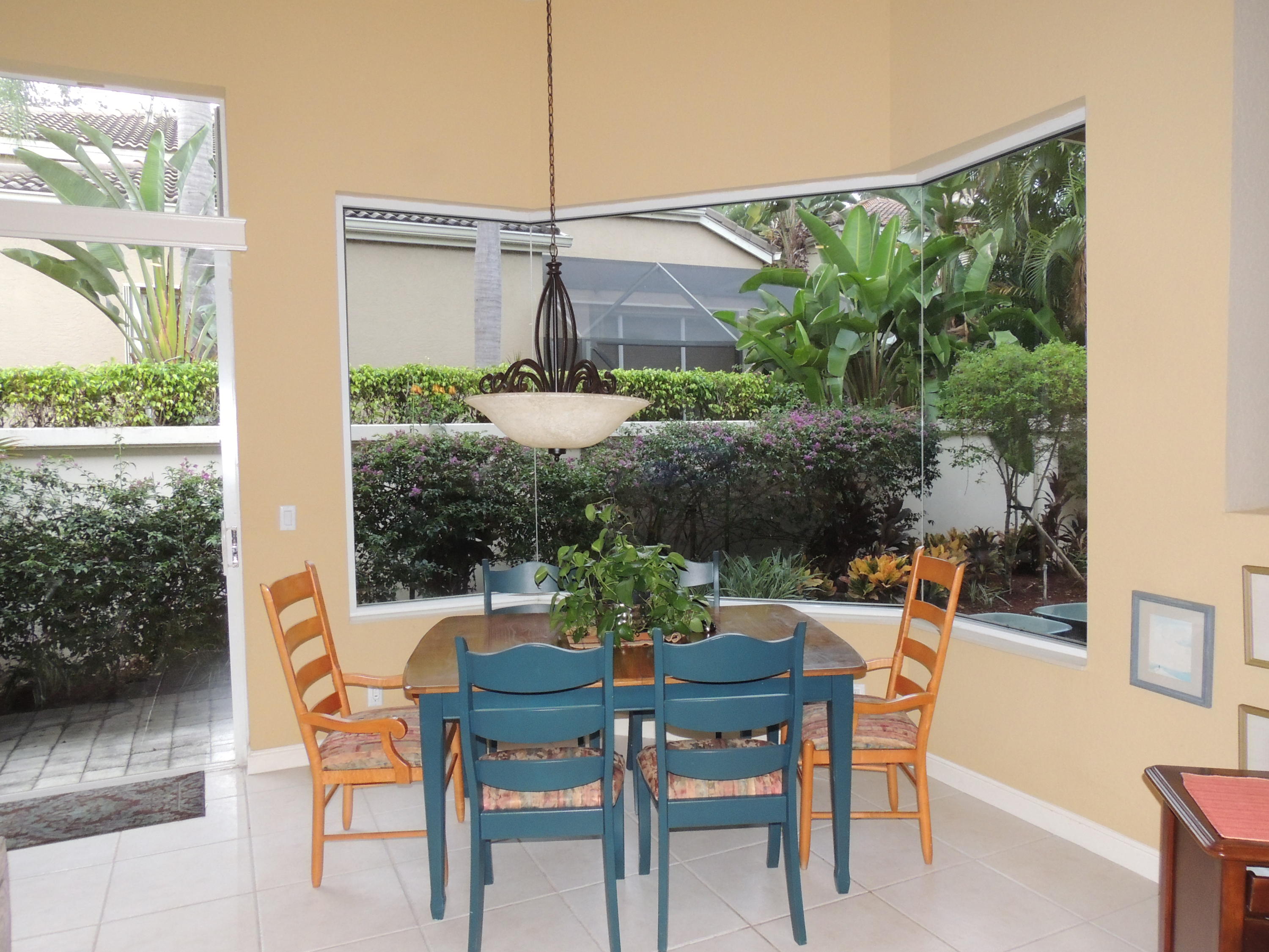 4281 Northwest 63rd Place Boca Raton, FL 33496 - Photo 18 of 44 FABULOUS MITERED GLASS WINDOWS