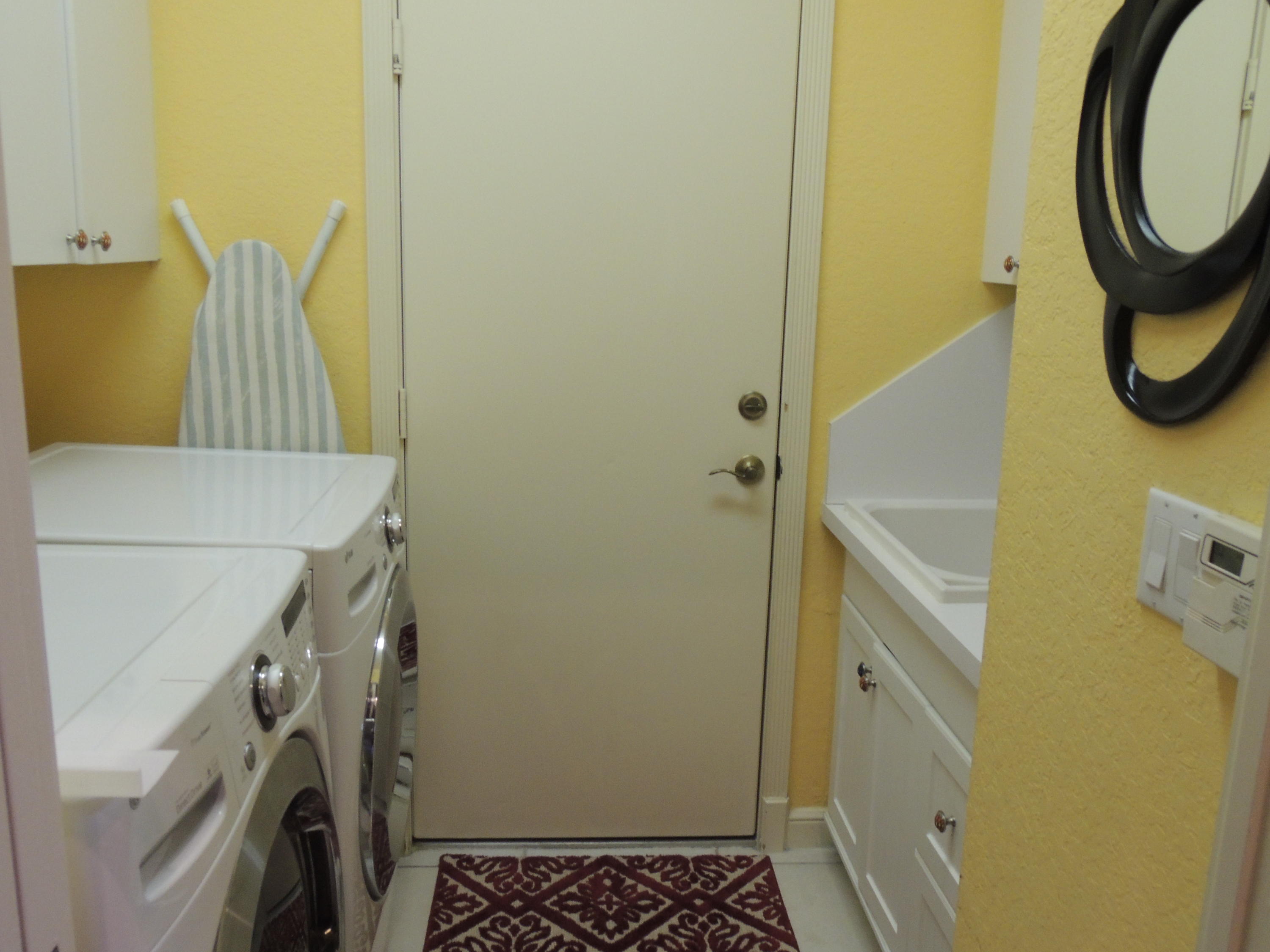 4281 Northwest 63rd Place Boca Raton, FL 33496 - Photo 20 of 44 LAUNDRY ROOM
