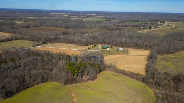 $687,500 | 955 Martin Mill Road, Puryear, TN 38251