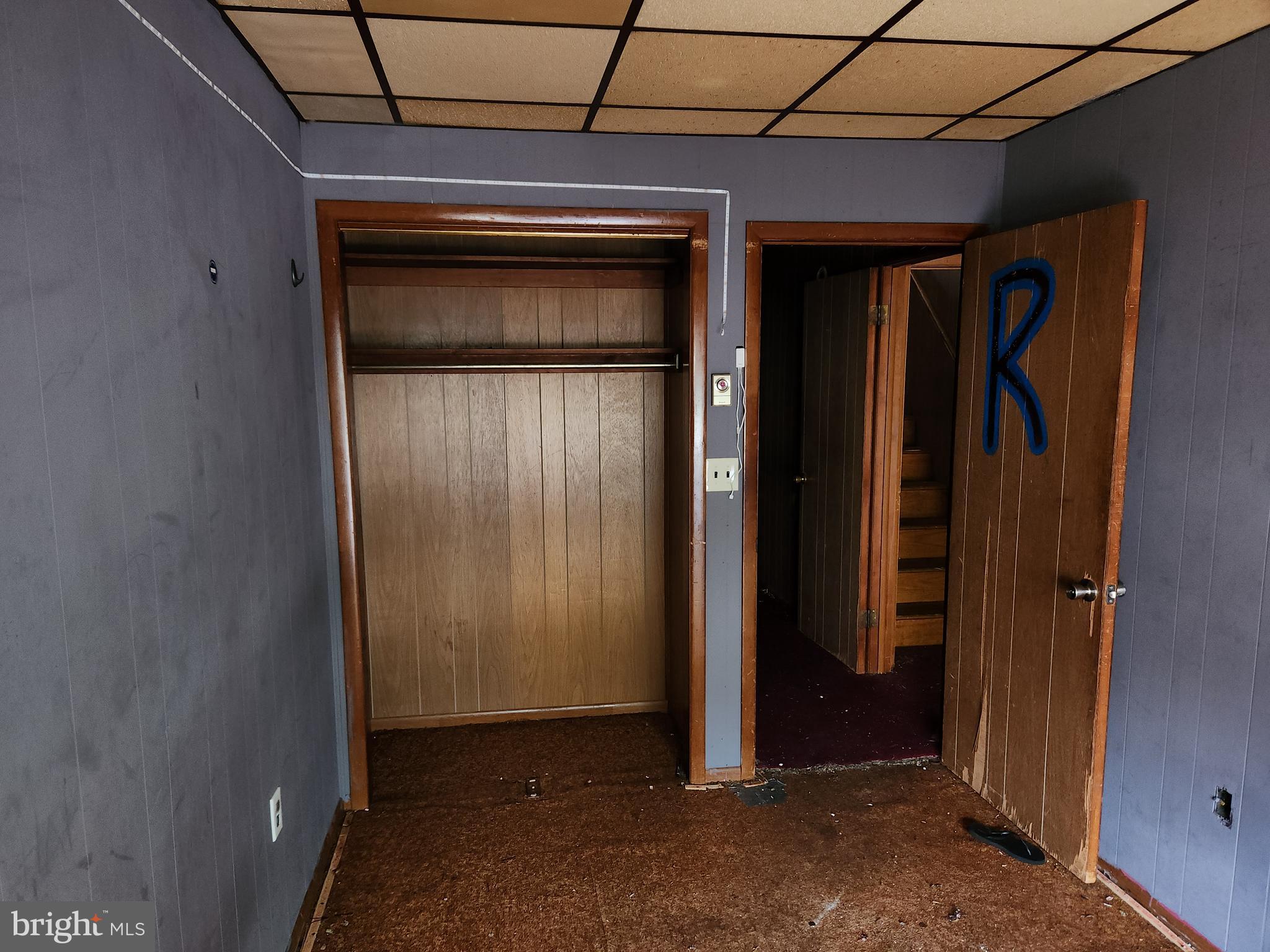 323 South Lehigh Street Baltimore, MD 21224 - Photo 4 of 22