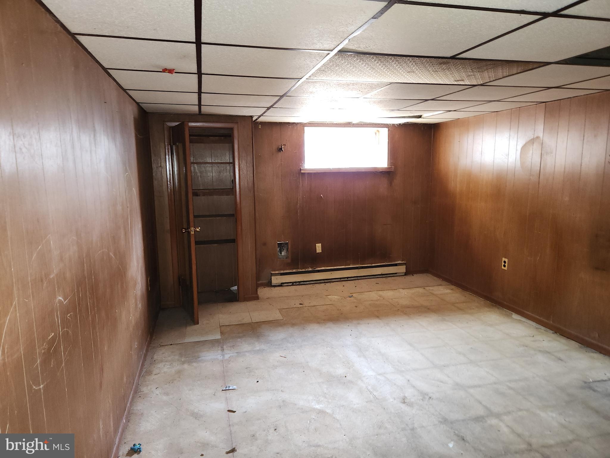 323 South Lehigh Street Baltimore, MD 21224 - Photo 9 of 22