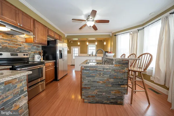 $369,000 | 240 Wadas Avenue, Upper Darby, PA 19082