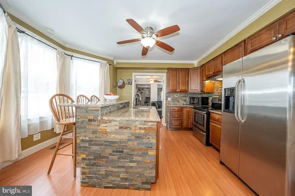 $369,000 | 240 Wadas Avenue, Upper Darby, PA 19082