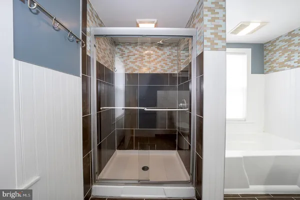 $369,000 | 240 Wadas Avenue, Upper Darby, PA 19082