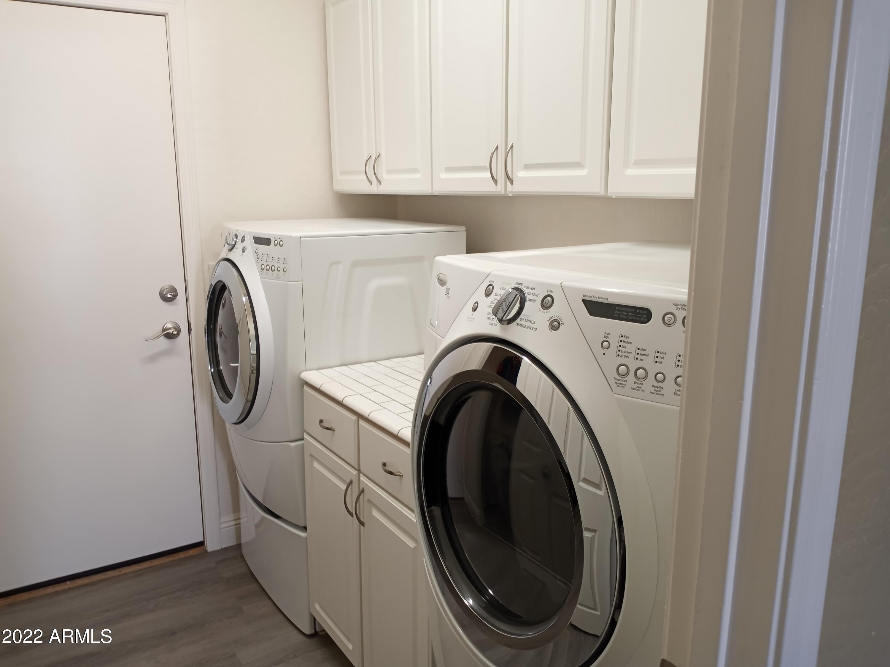 3522 West Riordan Ranch Road Phoenix, AZ 85083 - Photo 13 of 30 Laundry
