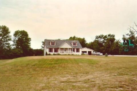 5262 Meldrum Road Casco, MI 48064 - Photo 2 of 8 774396-1.JPG