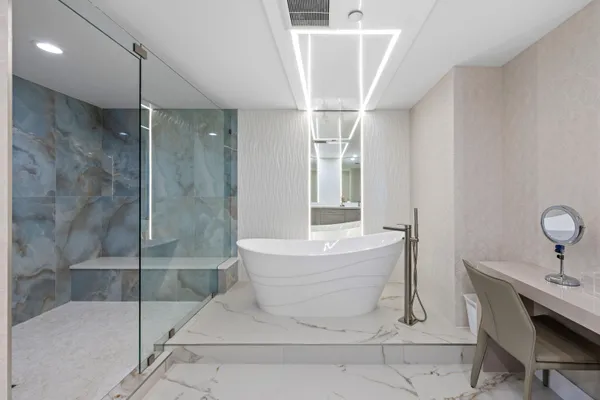 $14,000 | 3101 South Ocean Drive, Unit 901, Hollywood, FL 33019