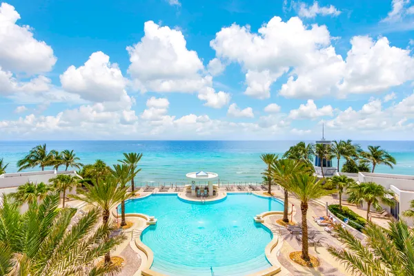 $14,000 | 3101 South Ocean Drive, Unit 901, Hollywood, FL 33019