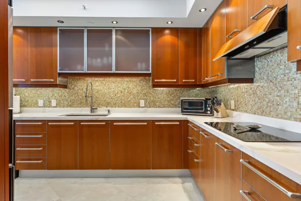 $14,000 | 3101 South Ocean Drive, Unit 901, Hollywood, FL 33019