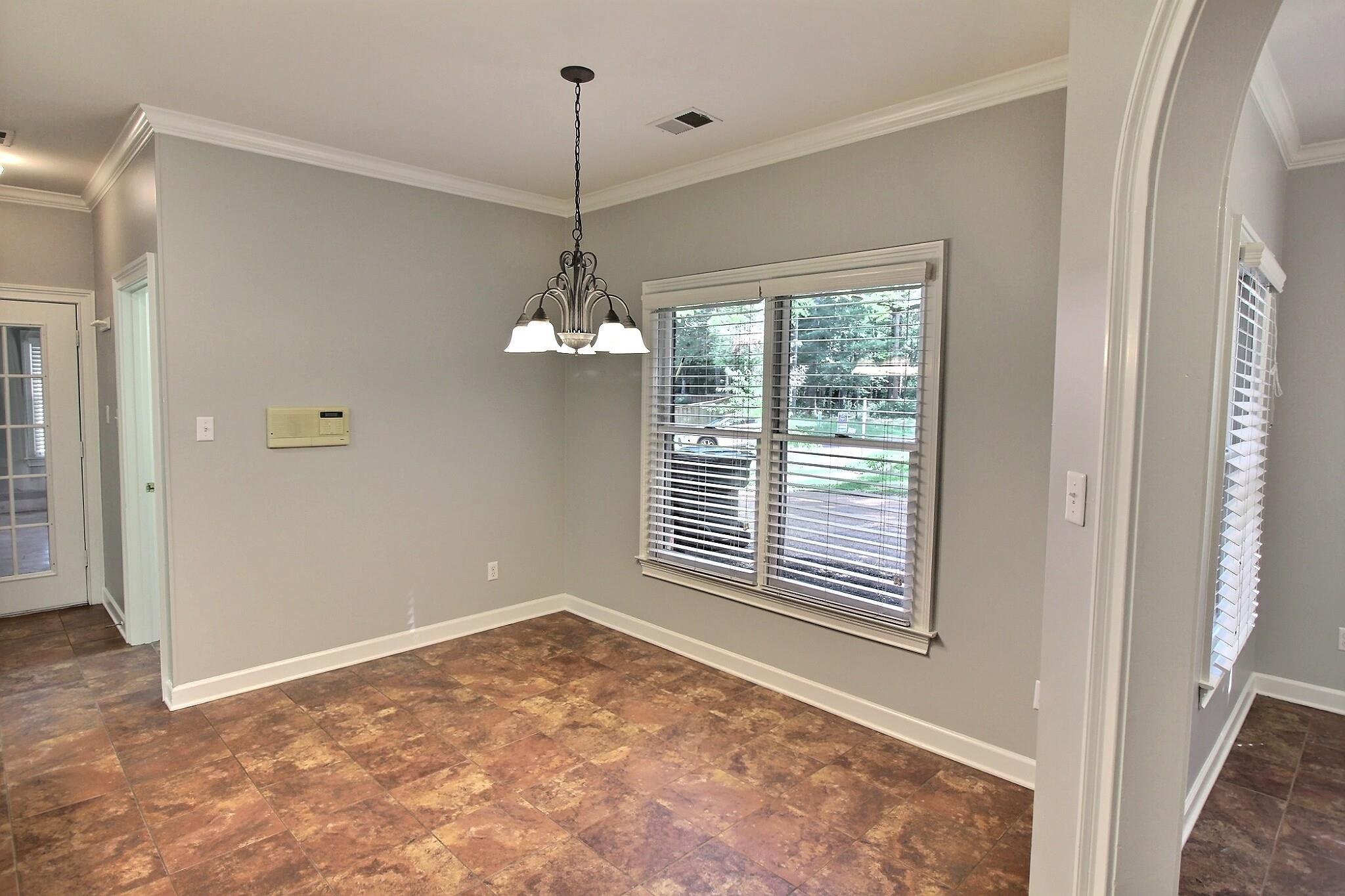 255 Ellawood Lane Collierville, TN 38017 - Photo 16 of 38 a view of an empty room with a window