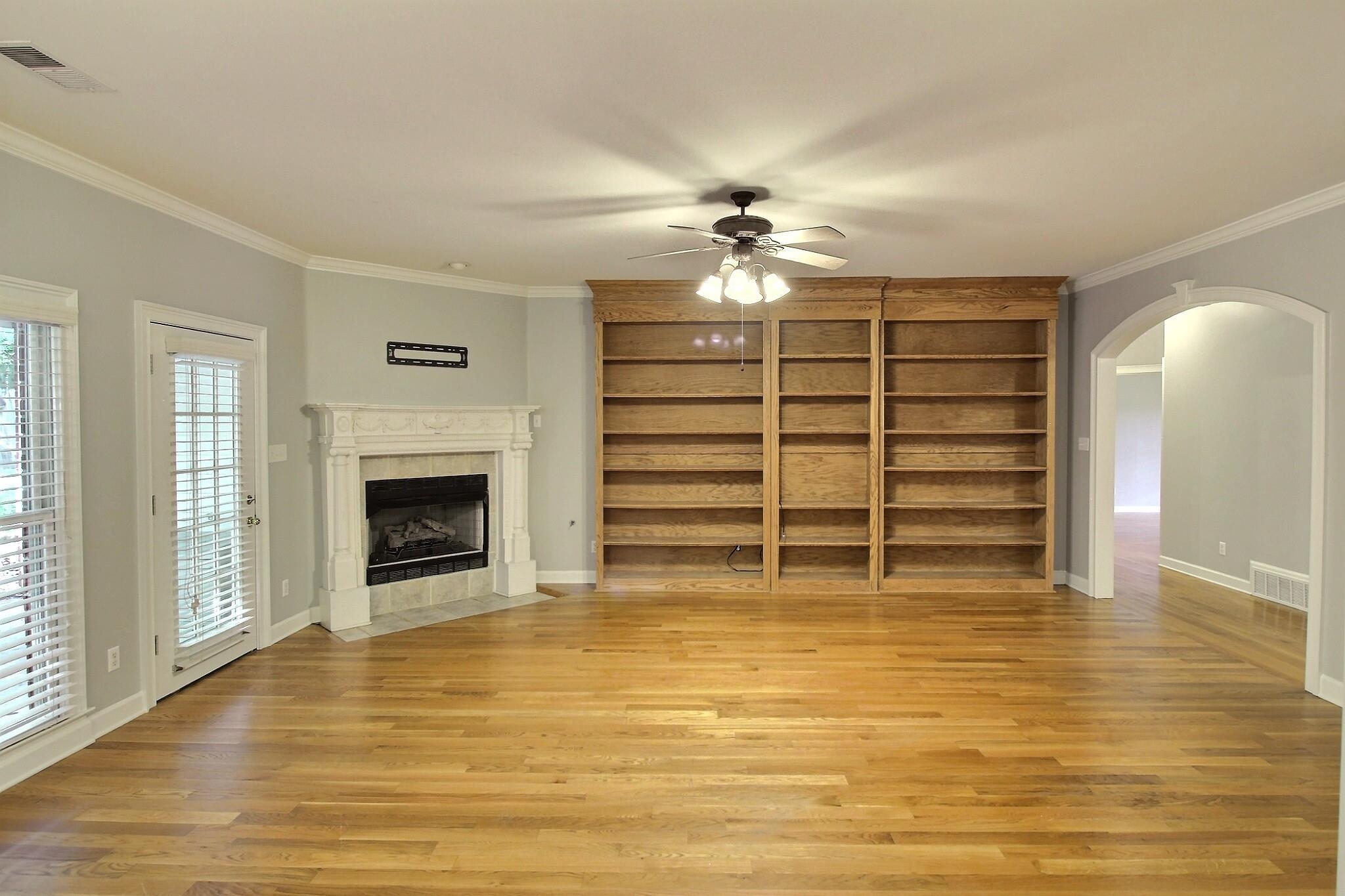 255 Ellawood Lane Collierville, TN 38017 - Photo 10 of 38 a view of a livingroom with a fireplace