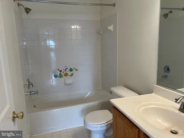 $3,300 | 13256 Coppermill Drive, Herndon, VA 20171