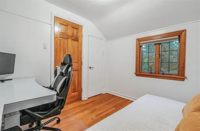 $350,000 | 1010 Greenlawn Drive, Mt. Lebanon, PA 15216