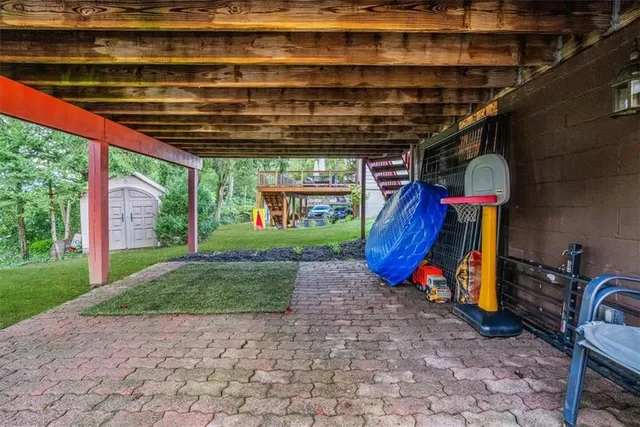 $350,000 | 1010 Greenlawn Drive, Mt. Lebanon, PA 15216