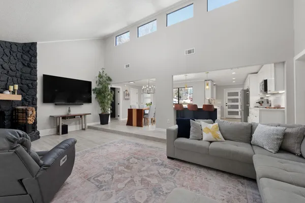 $949,999 | 4142 Burning Tree Lane South, Jacksonville, FL 32223