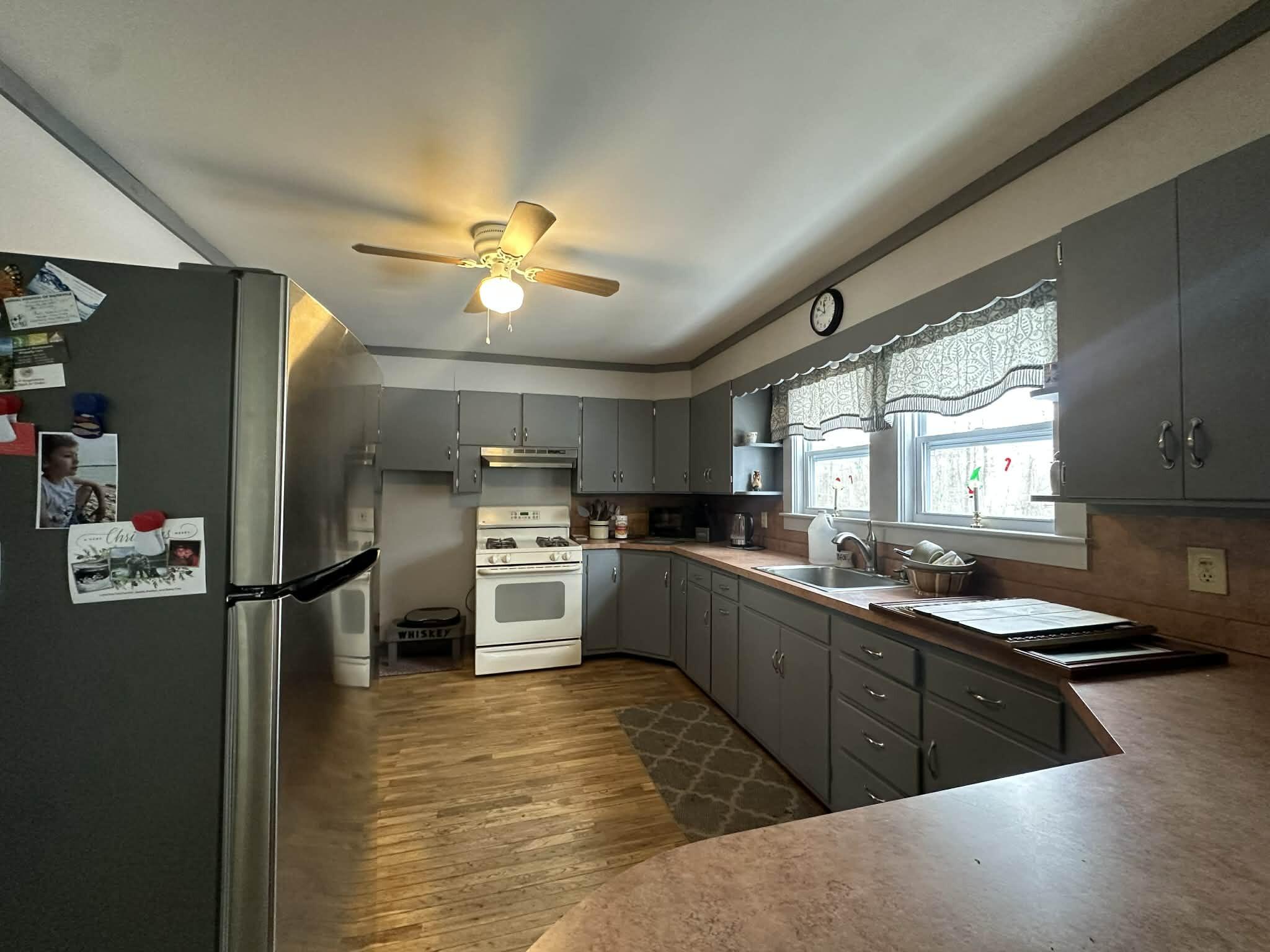 86 North 2nd Rangeway Oakland, ME 04963 - Photo 7 of 26 Kitchen 3