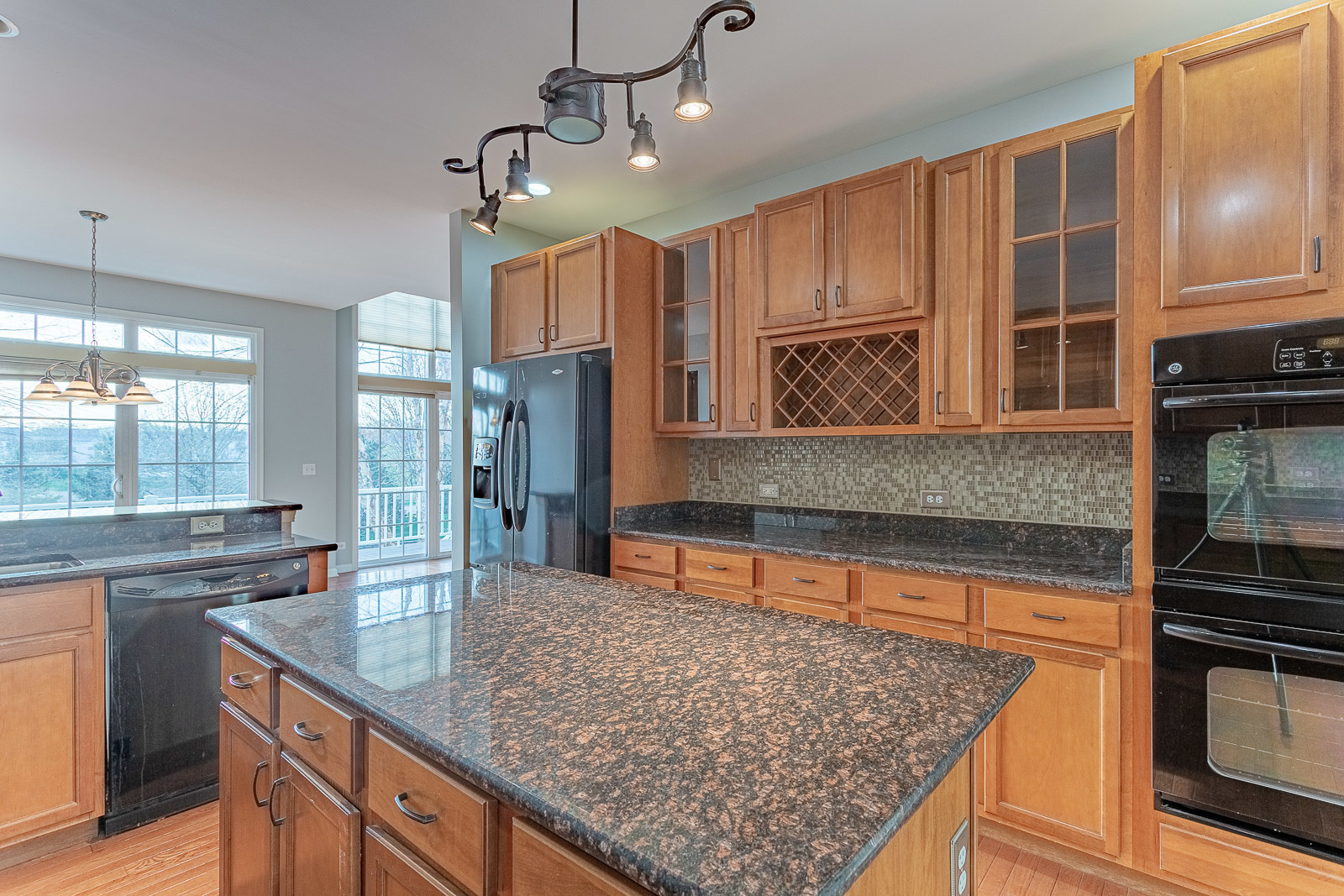 1036 Hummingbird Way Bartlett, IL 60103 - Photo 5 of 40