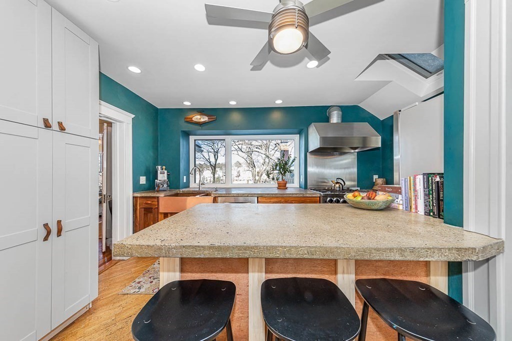18 Overlook Road Arlington, MA 02474 - Photo 16 of 42