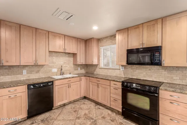 $3,000 | 1320 South Beck Avenue, Tempe, AZ 85281