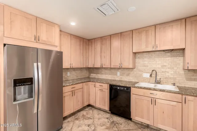 $3,000 | 1320 South Beck Avenue, Tempe, AZ 85281