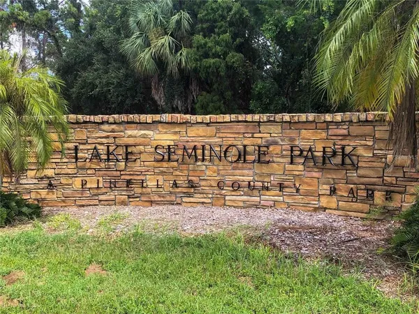 a view of sign board
