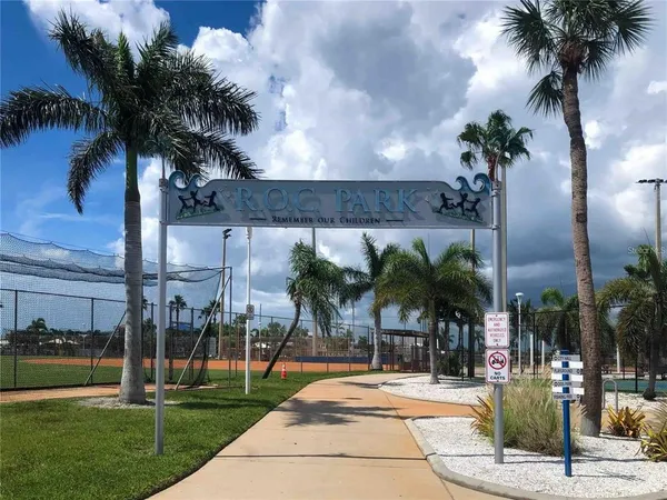 $149,900 | 6580 Seminole Boulevard, Unit 510, Seminole, FL 33772