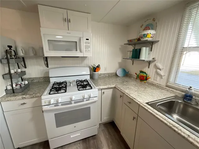 $159,900 | 6580 Seminole Boulevard, Unit 510, Seminole, FL 33772