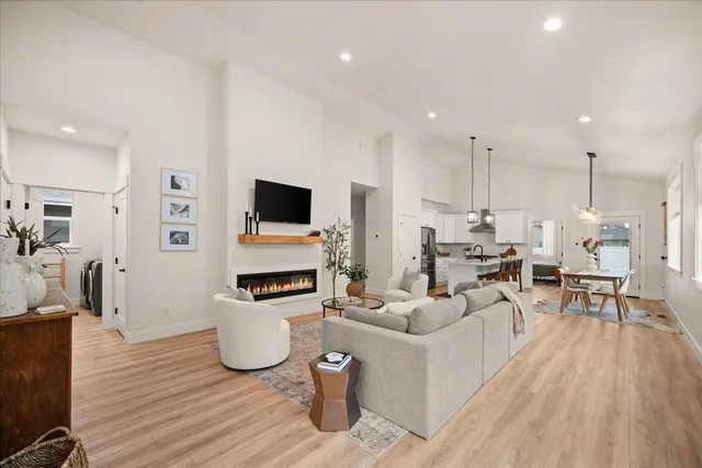 $475,000 | 1824 North Jakeman Court, Greenacres, WA 99016