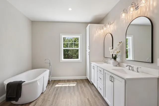 $549,500 | 1204 South Main Street, Unit 14, Lake Mills, WI 53551