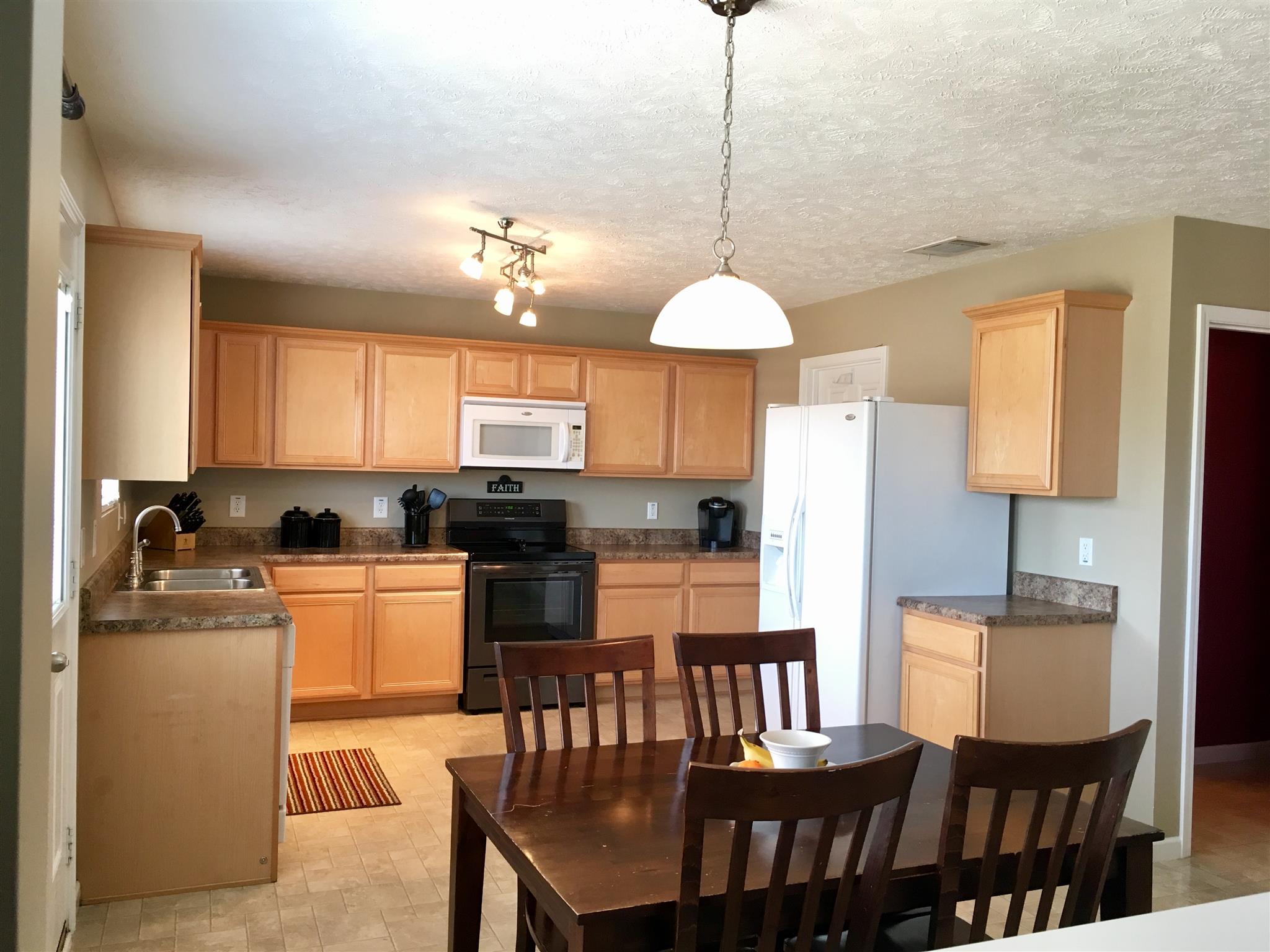 1003 Fulman Road Hendersonville, TN 37075 - Photo 2 of 11 Gallery Image 2