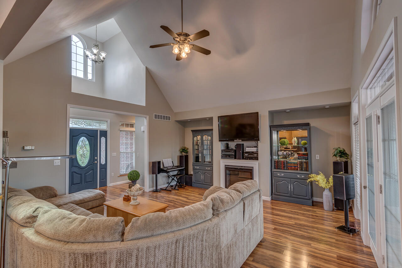 3606 Wades Mill Road Winchester, KY 40391 - Photo 7 of 43 57E93148-9DE6-4871-A656-ABEC8B39B1A9