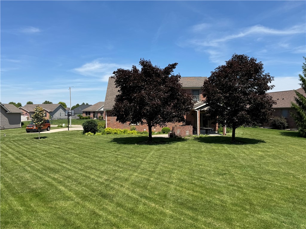 738 Governors Road Troy, OH 45373 - Photo 5 of 32