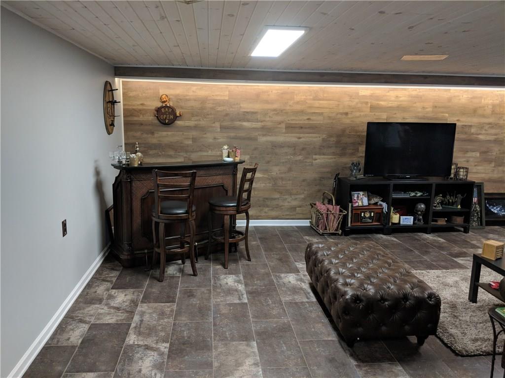 5743 Meridian Road Gibsonia, PA 15044 - Photo 20 of 25 Gallery Image 20