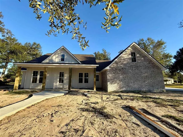 $345,025 | 157 Barbara Hill Drive, Ragley, LA 70657