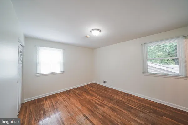 $3,195 | 4912 Adrian Street, Rockville, MD 20853